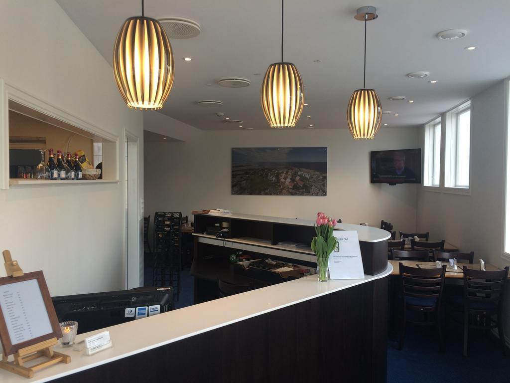 Astoria Hotel Kristiansund Esterno foto