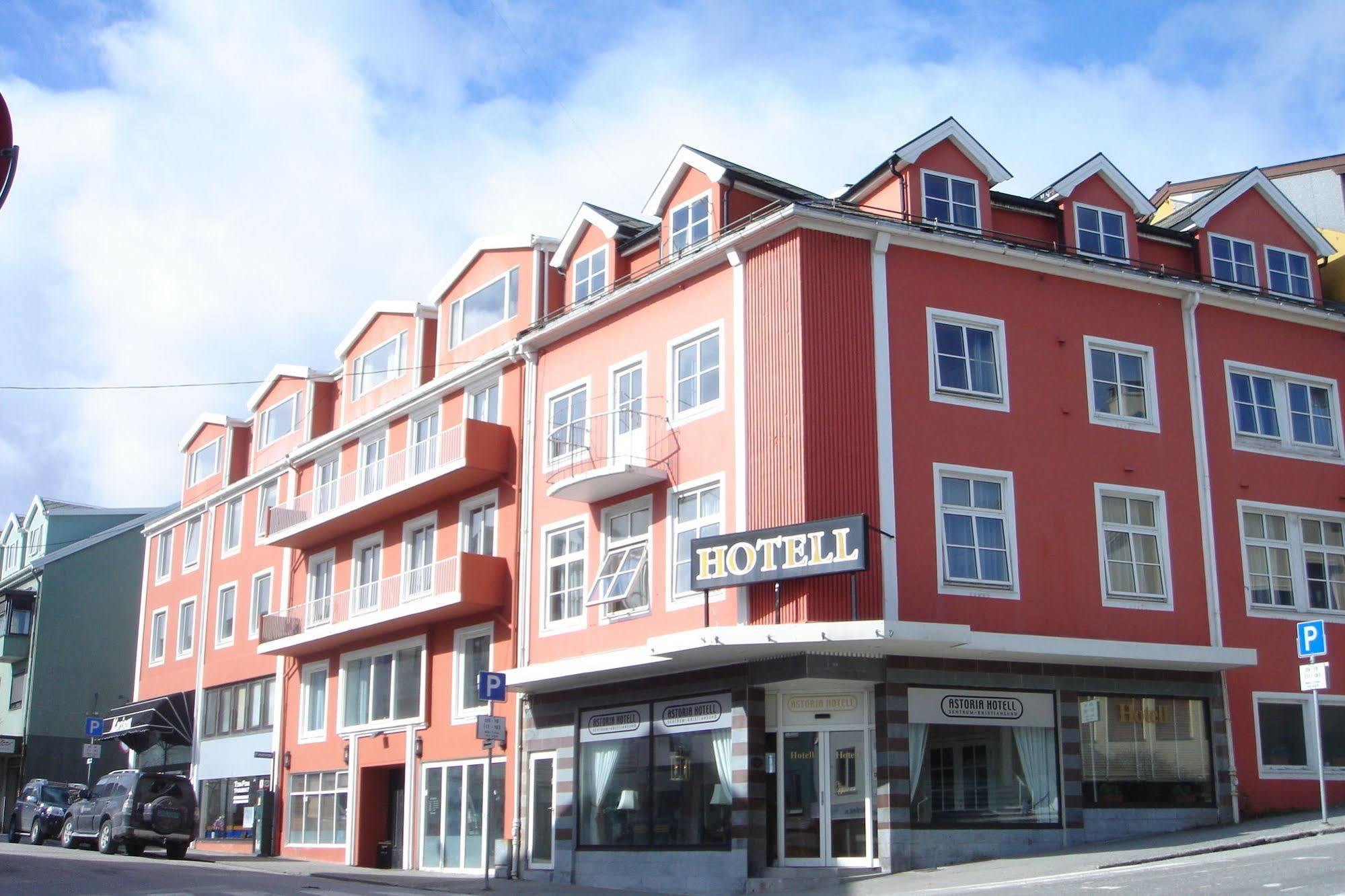 Astoria Hotel Kristiansund Esterno foto